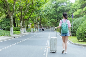 深圳集体户口很鸡肋,千万别信，它的好处真不比个人户口少